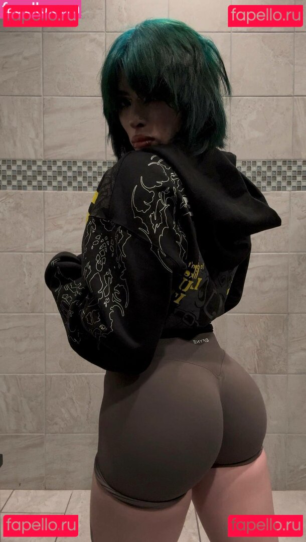 Comeovwhenur_ / comeovwhenursober Nude Onlyfans Photo 7
