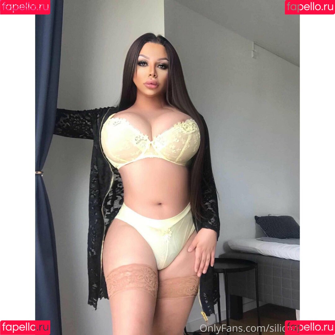 siliconebarbie Onlyfans Photo Gallery 