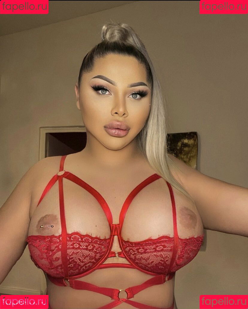 siliconebarbie Onlyfans Photo Gallery 