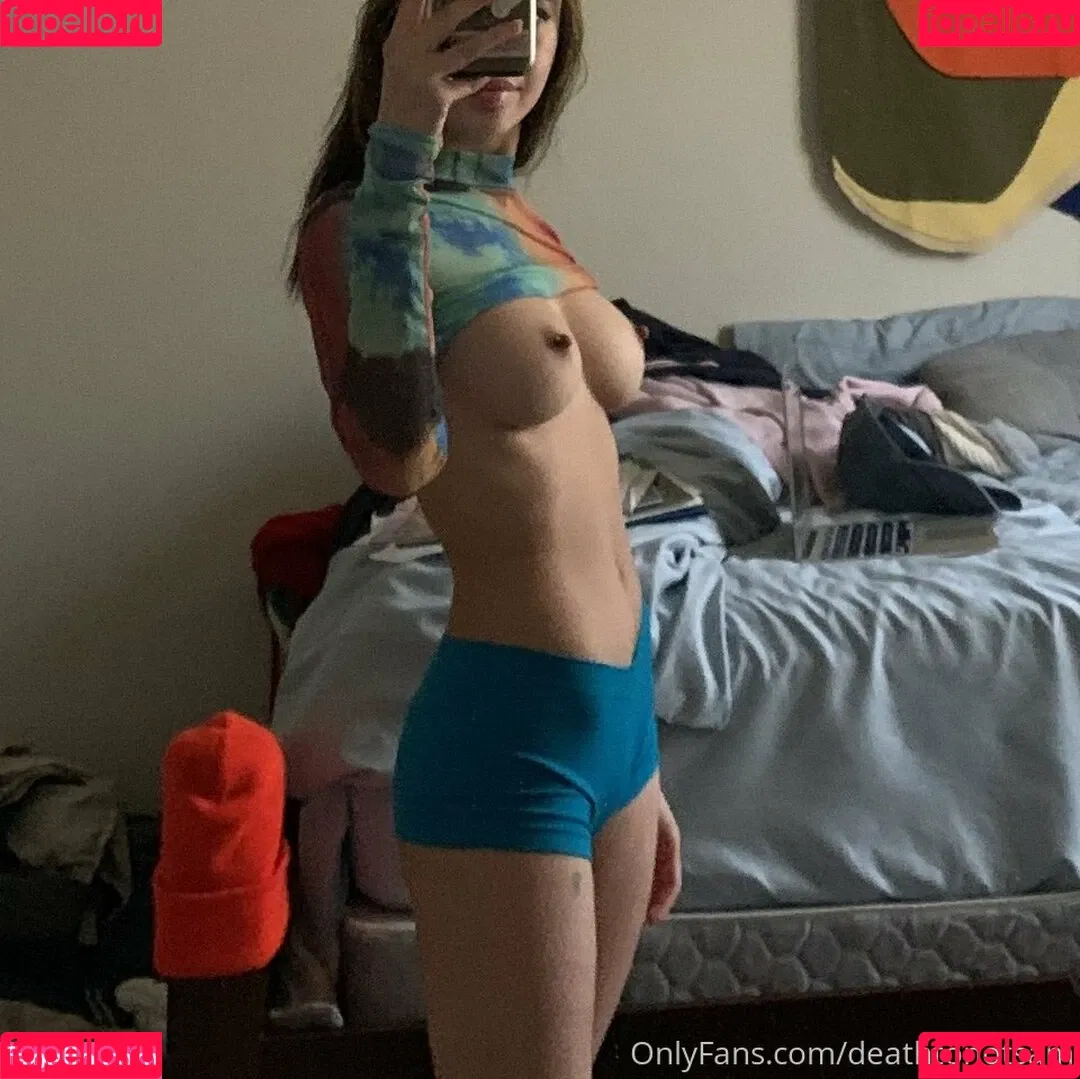 thisbicthdied Onlyfans Photo Gallery 