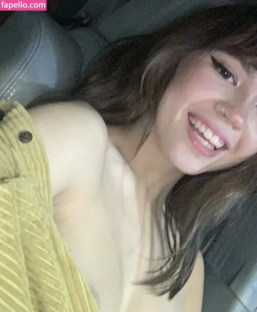 thisbicthdied Onlyfans Photo Gallery 