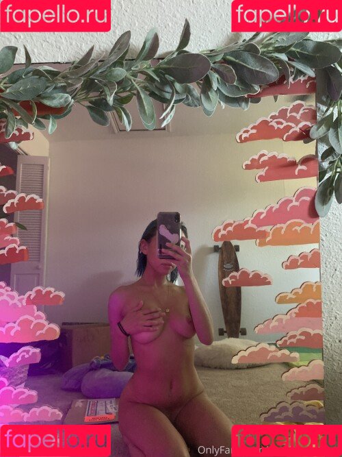 thisbicthdied Onlyfans Photo Gallery 