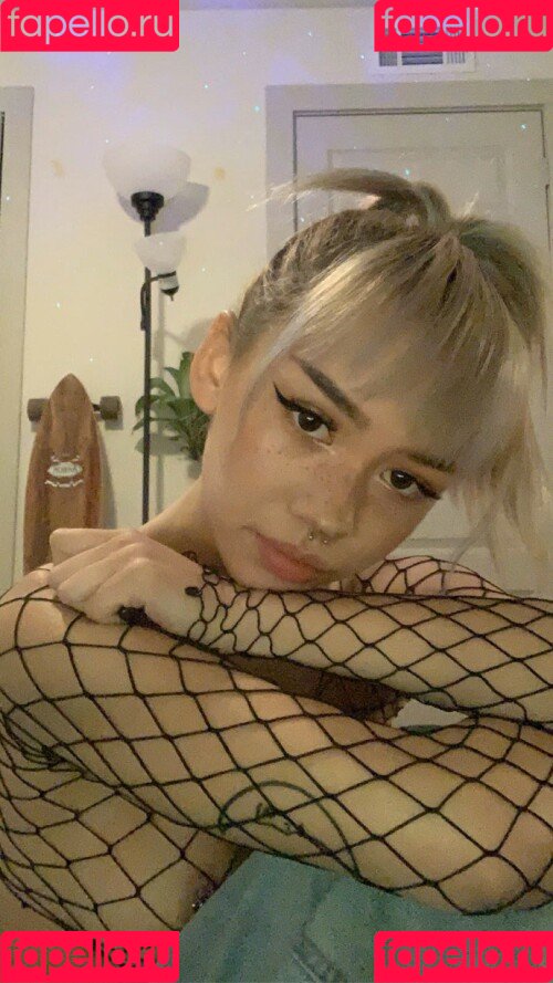 thisbicthdied Onlyfans Photo Gallery 