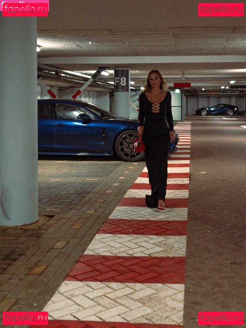 Puck Moonen / PuckMoonen Onlyfans Photo Gallery 