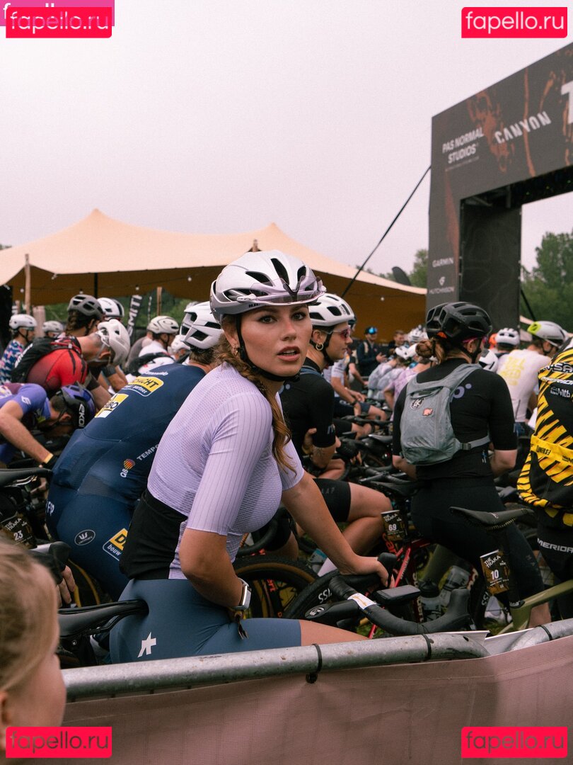 Puck Moonen / PuckMoonen Onlyfans Photo Gallery 