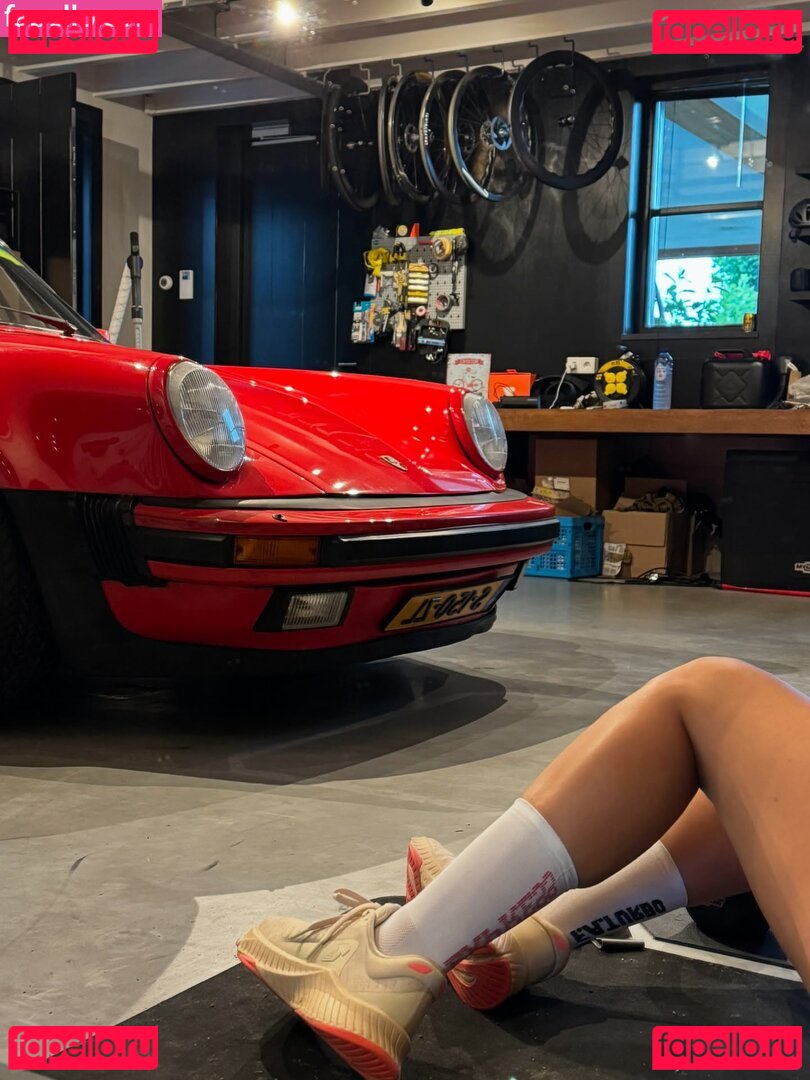 Puck Moonen / PuckMoonen Onlyfans Photo Gallery 