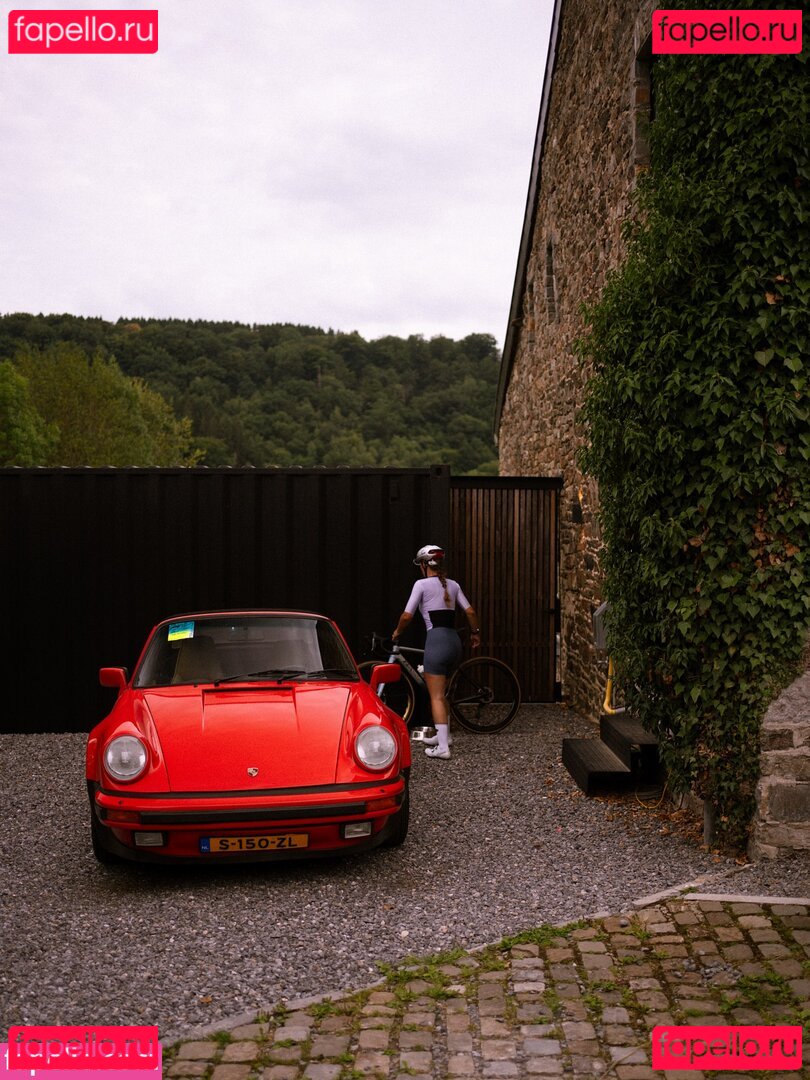 Puck Moonen / PuckMoonen Onlyfans Photo Gallery 