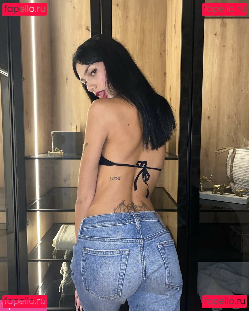 v9mpir Onlyfans Photo Gallery 