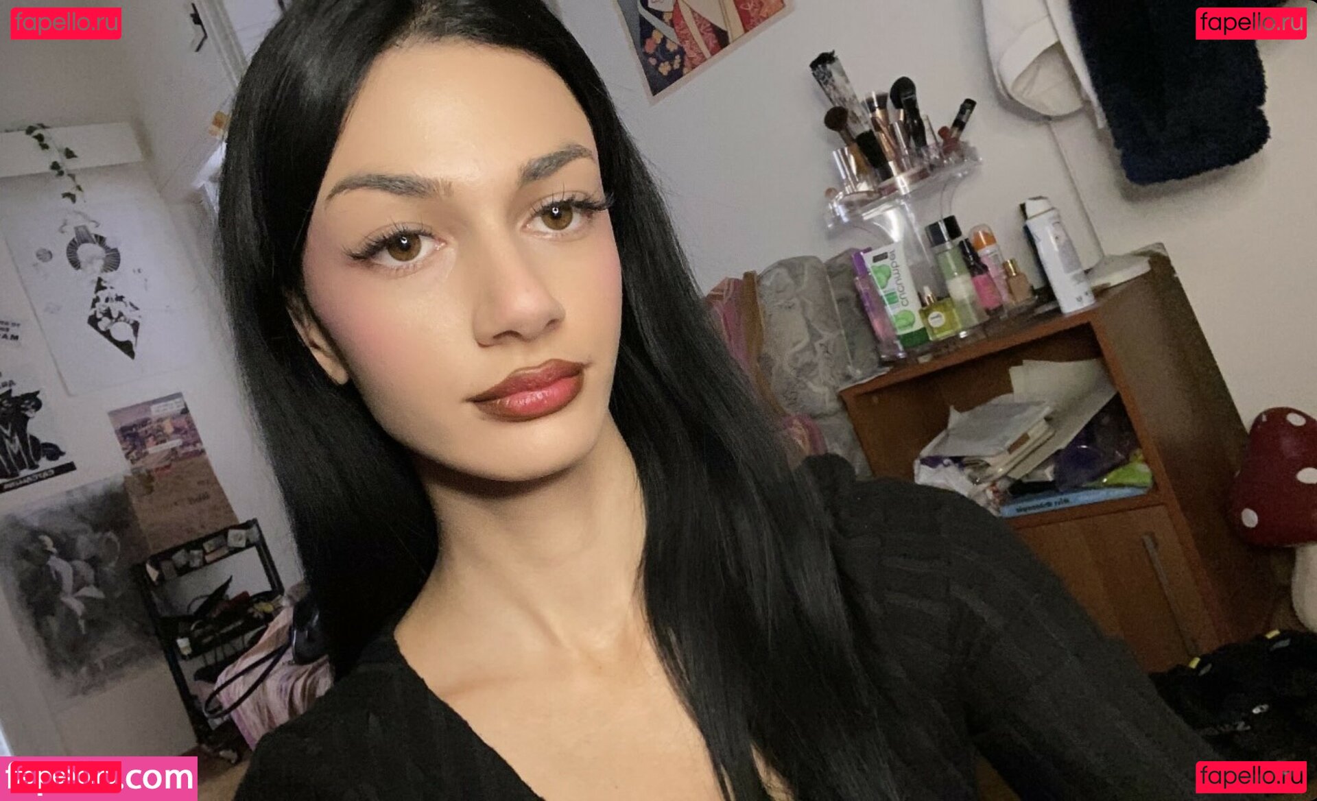 v9mpir Onlyfans Photo Gallery 