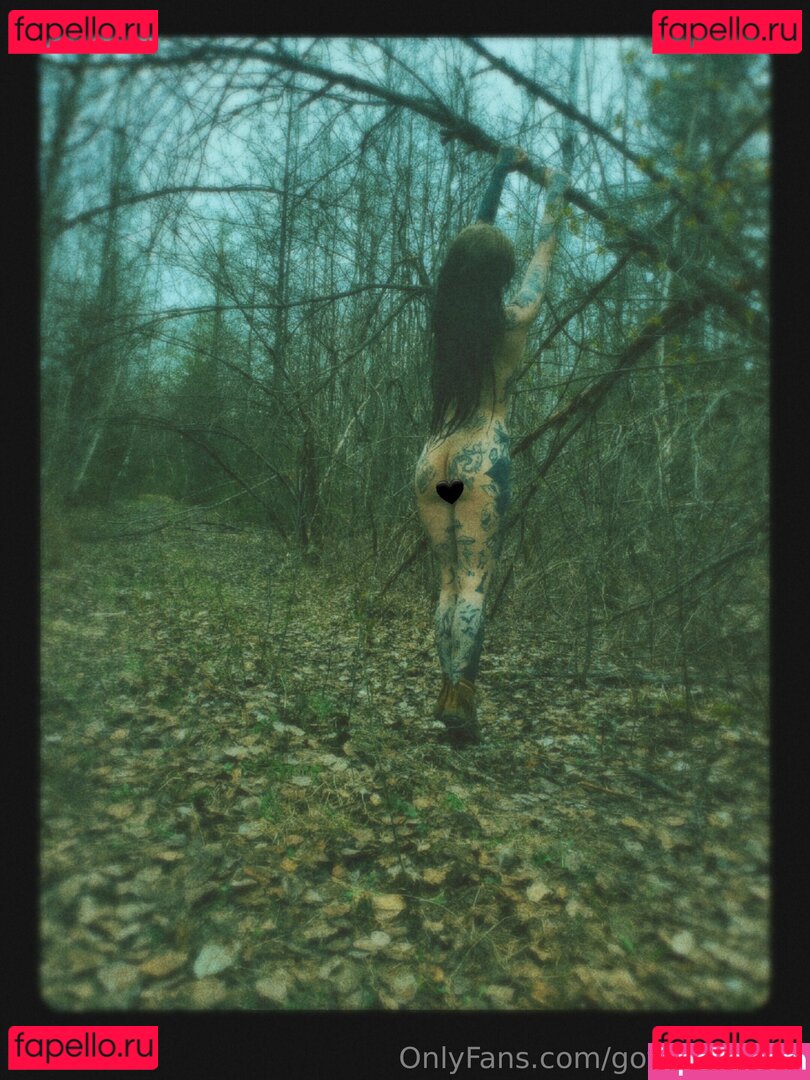 gothicclilfairy Nude Onlyfans Photo 17