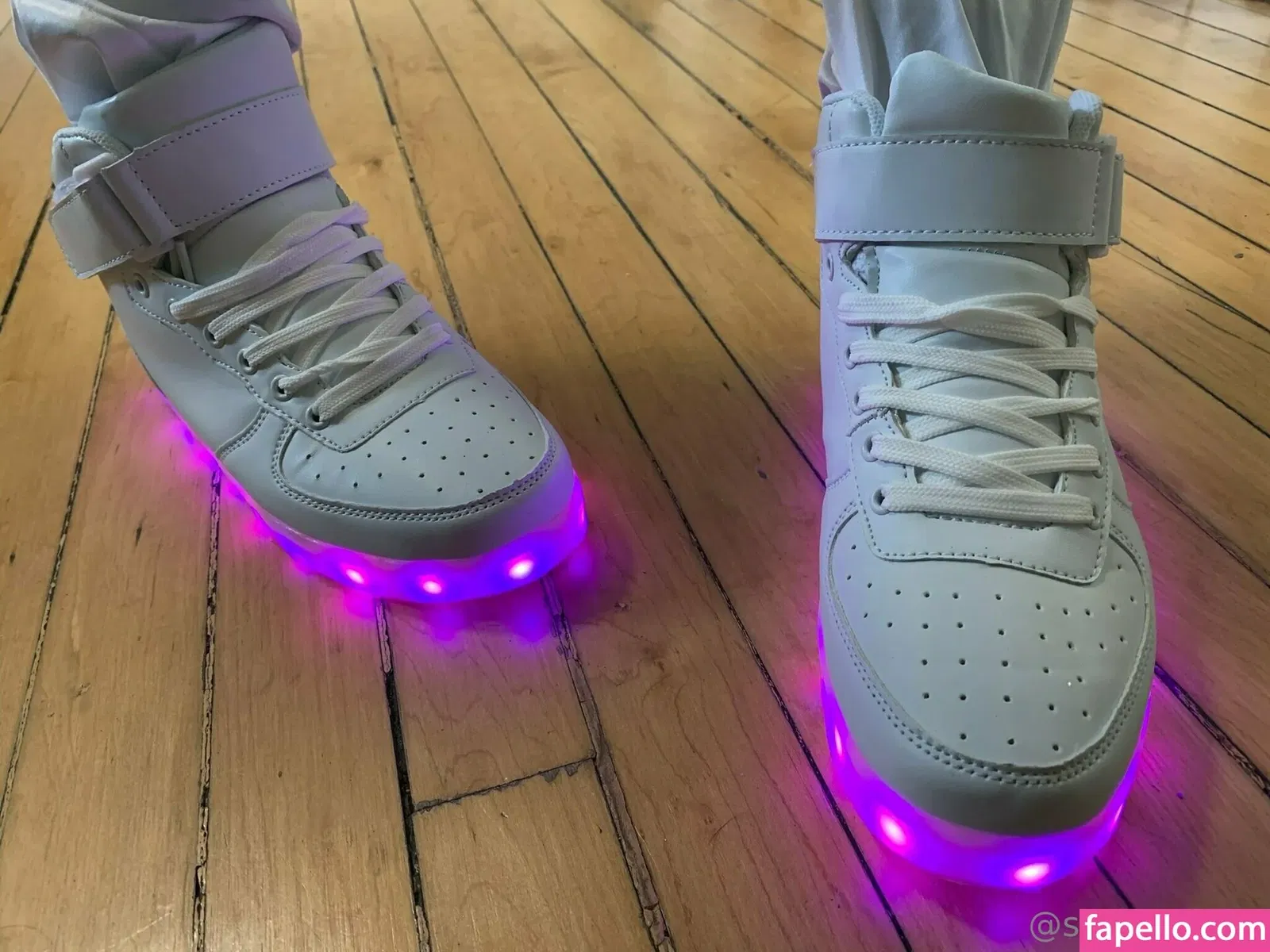 serenitaboo Onlyfans Photo Gallery 