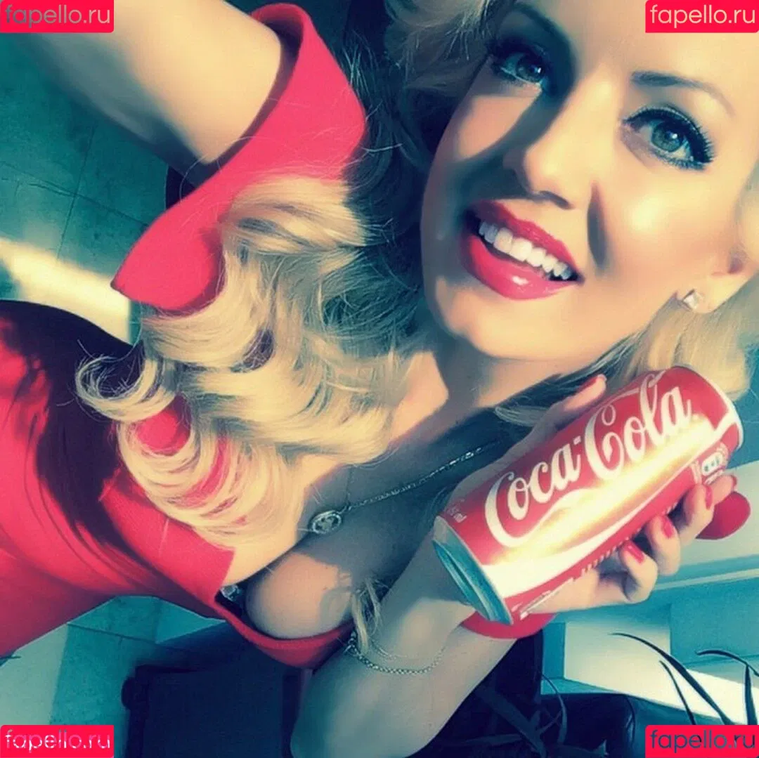 Isabel Madow Onlyfans Photo Gallery 