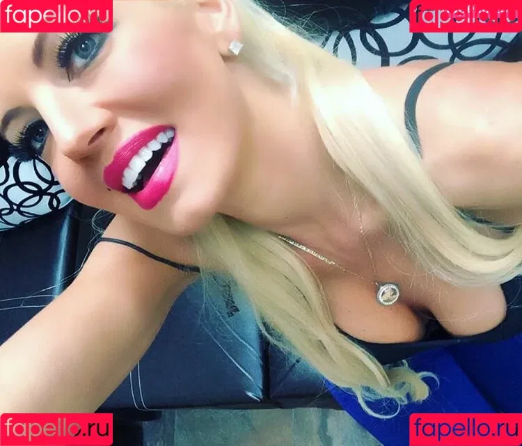 Isabel Madow Onlyfans Photo Gallery 