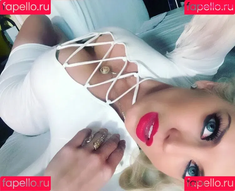 Isabel Madow Onlyfans Photo Gallery 
