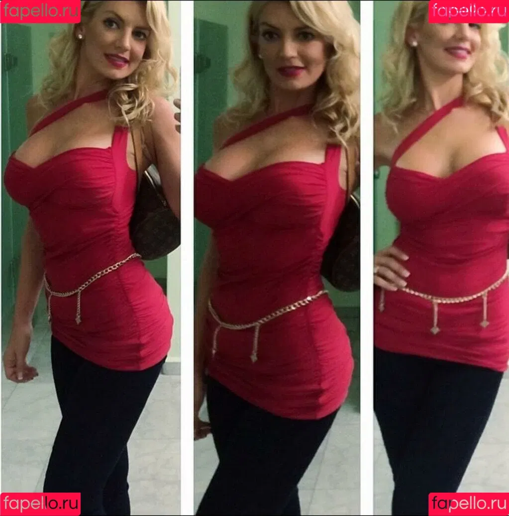 Isabel Madow Onlyfans Photo Gallery 