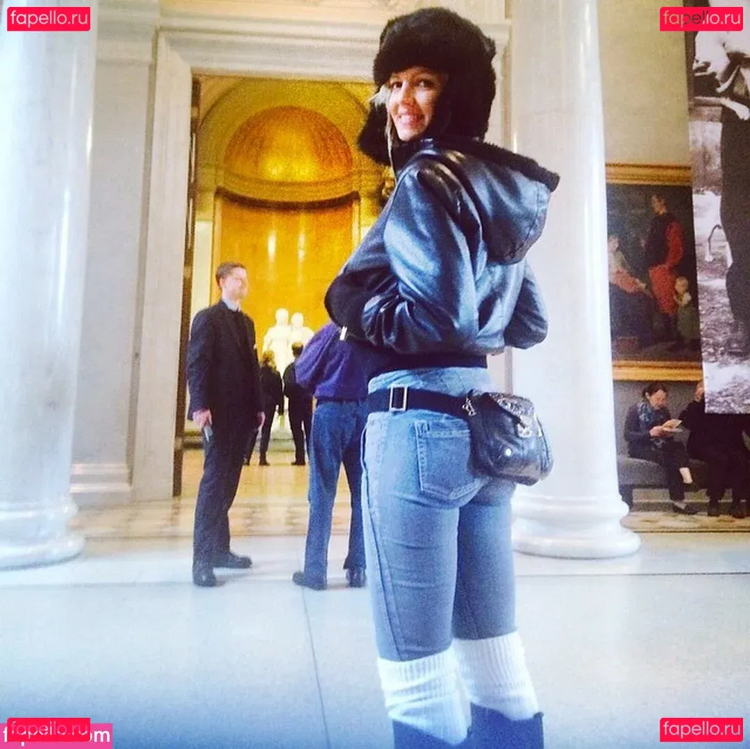 Isabel Madow Onlyfans Photo Gallery 