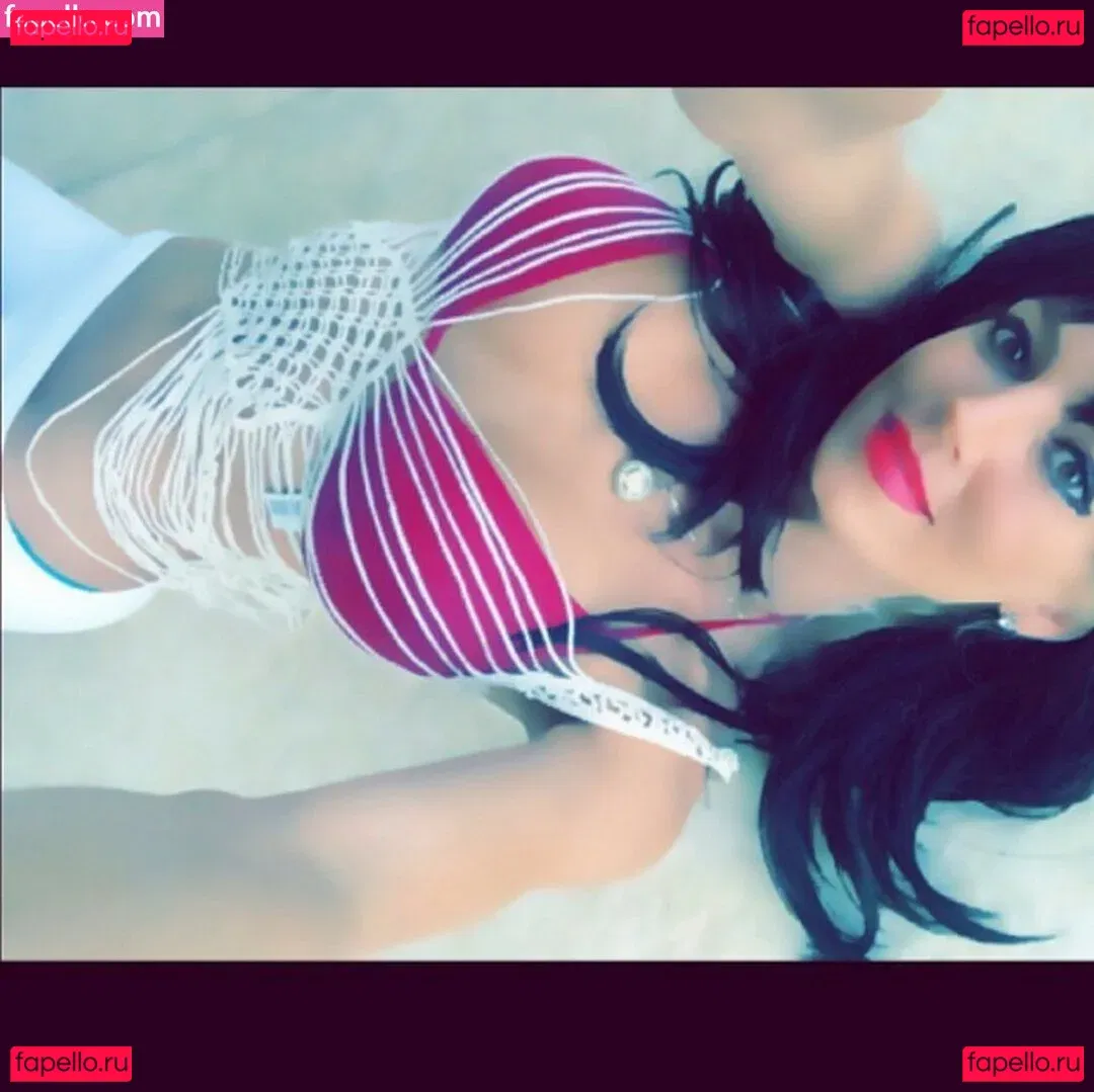 Isabel Madow Onlyfans Photo Gallery 