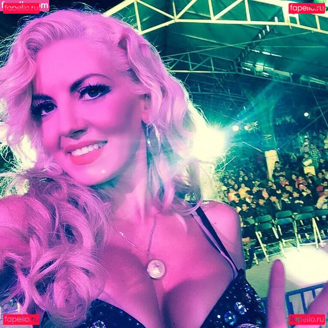 Isabel Madow Onlyfans Photo Gallery 