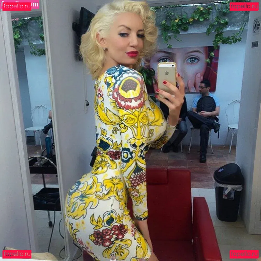 Isabel Madow Onlyfans Photo Gallery 