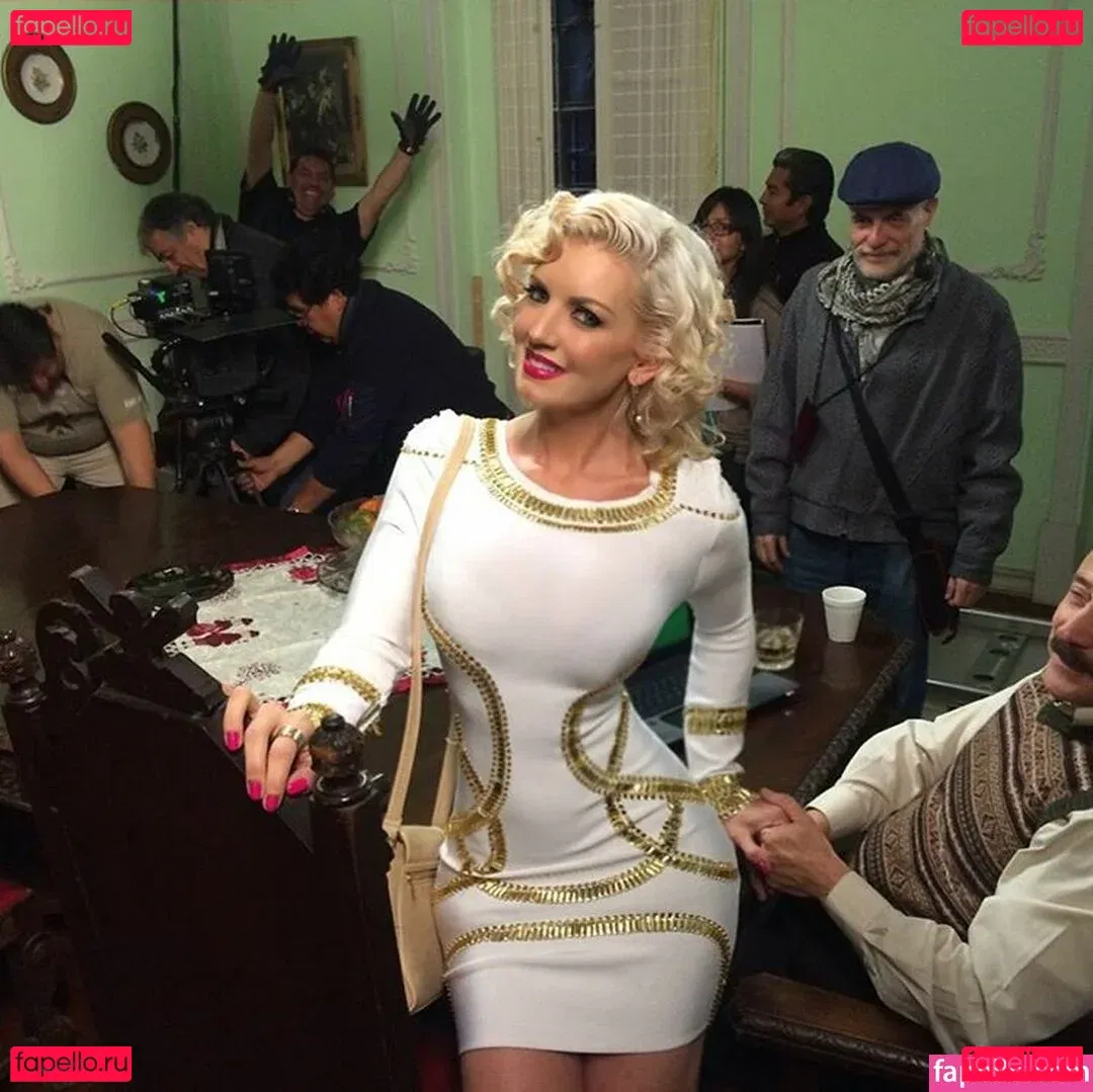 Isabel Madow Onlyfans Photo Gallery 