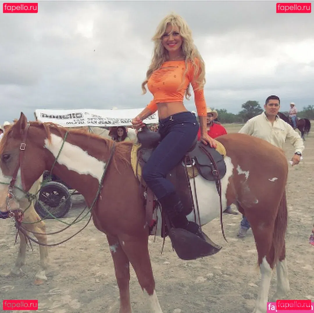 Isabel Madow Onlyfans Photo Gallery 