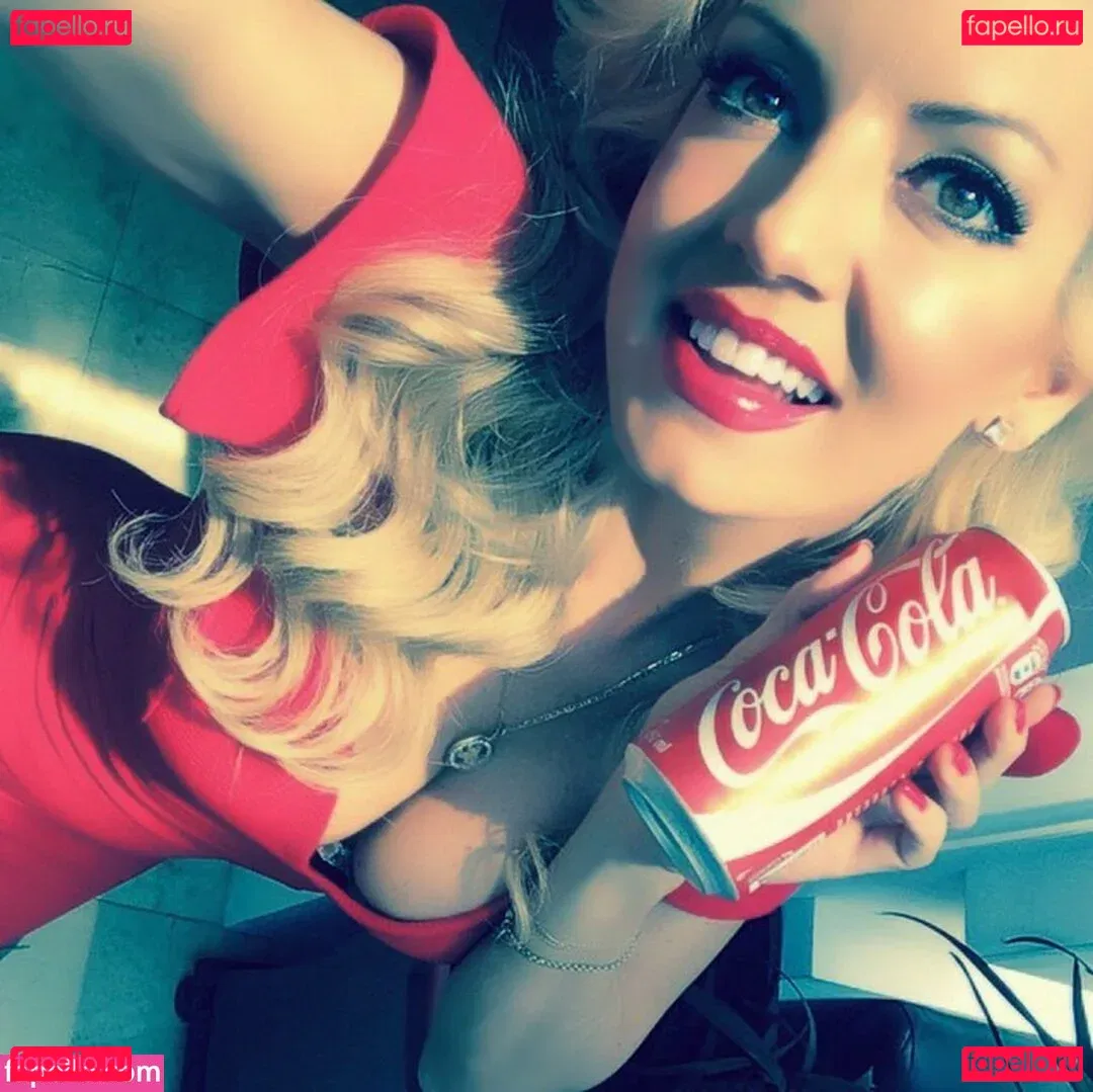 Isabel Madow Onlyfans Photo Gallery 