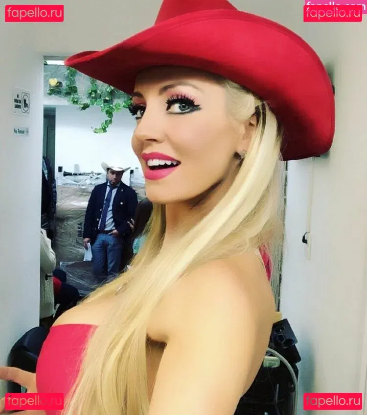 Isabel Madow Onlyfans Photo Gallery 