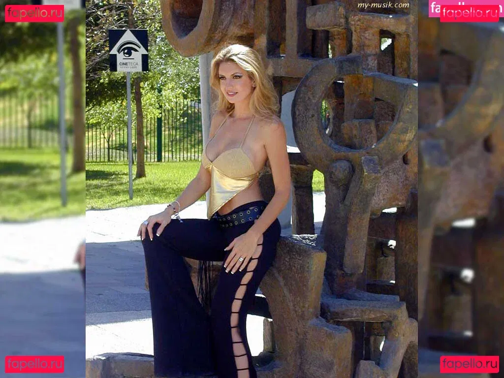 Isabel Madow Onlyfans Photo Gallery 