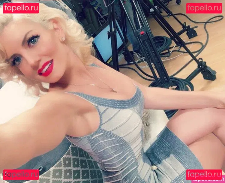 Isabel Madow Onlyfans Photo Gallery 