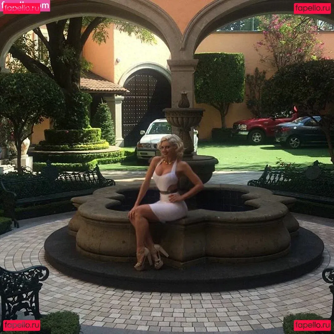 Isabel Madow Onlyfans Photo Gallery 