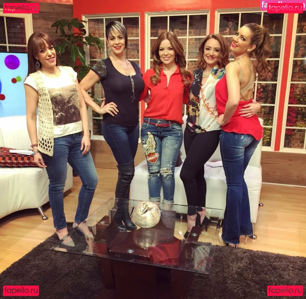 Isabel Madow Onlyfans Photo Gallery 