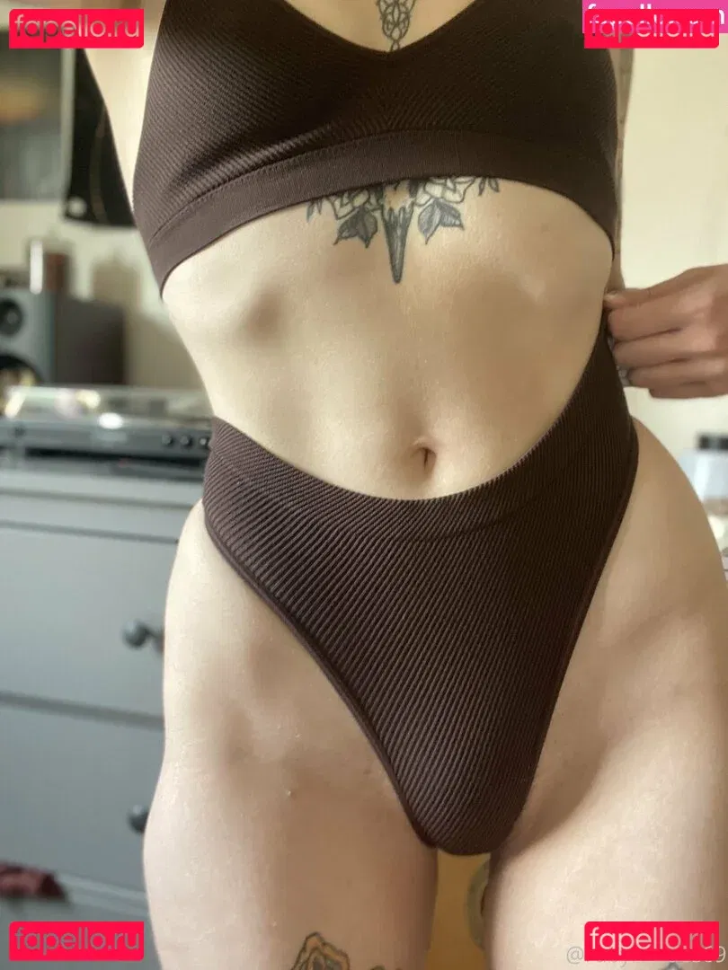 athenaaster Onlyfans Photo Gallery 