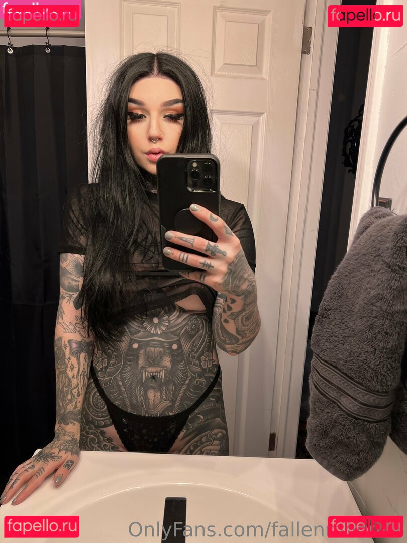 Briana Todd / fallenmoon13 Onlyfans Photo Gallery 