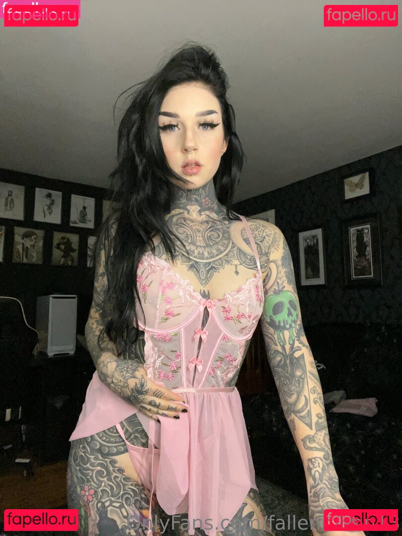 Briana Todd / fallenmoon13 Onlyfans Photo Gallery 