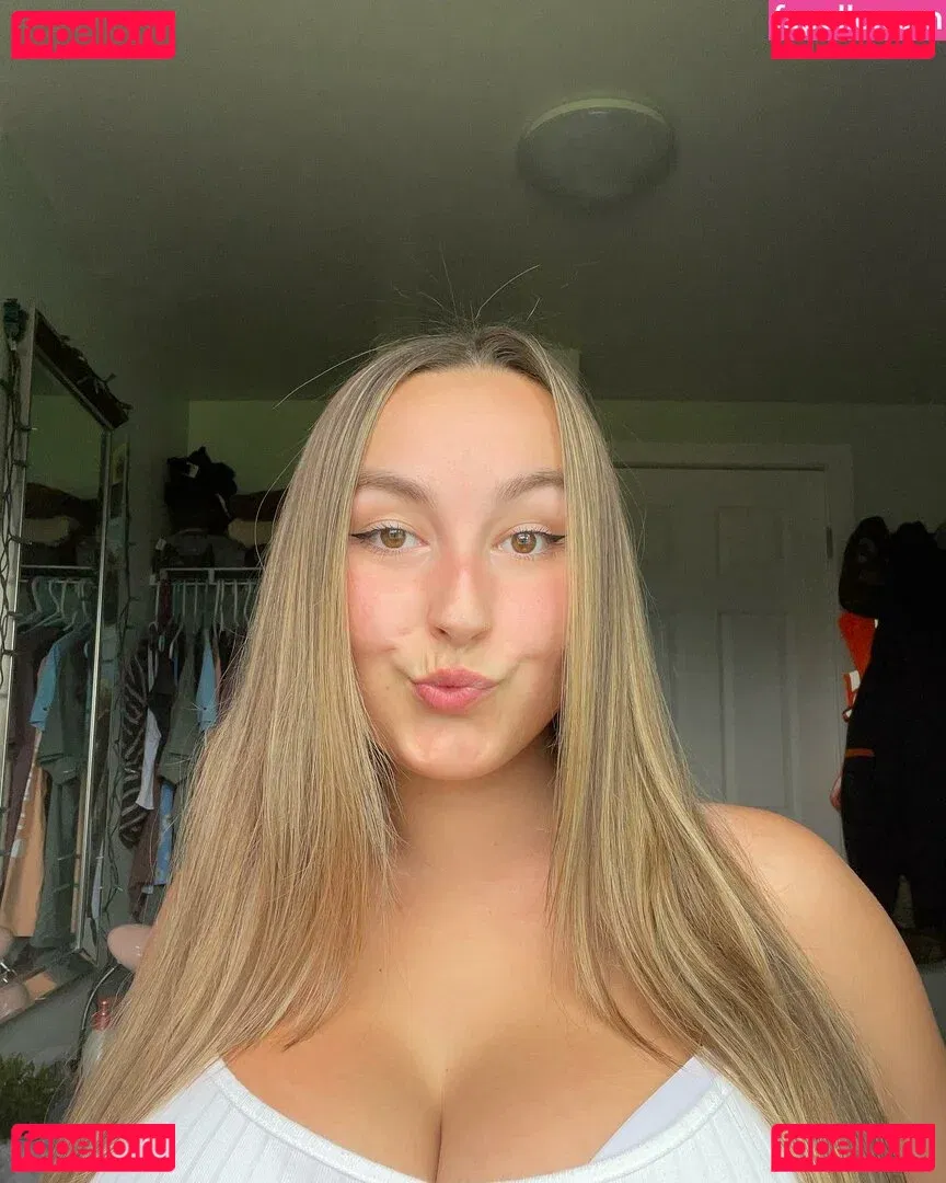 Lexi Thomas Onlyfans Photo Gallery 