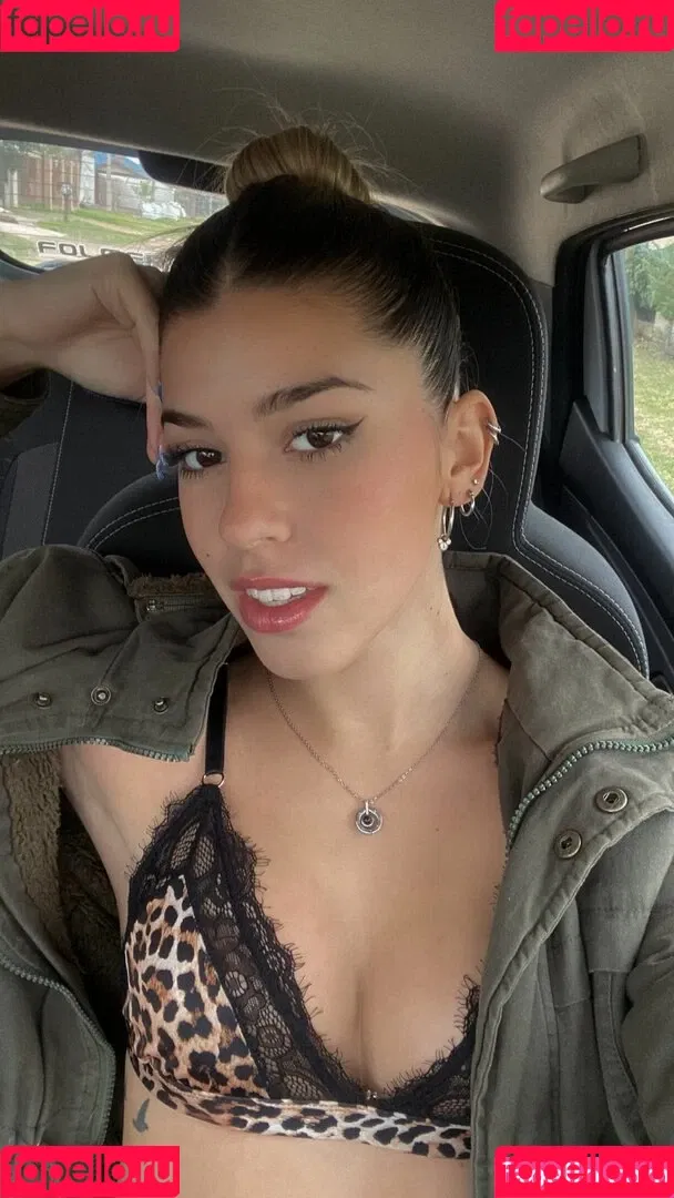 Valentina Legaria Onlyfans Photo Gallery 