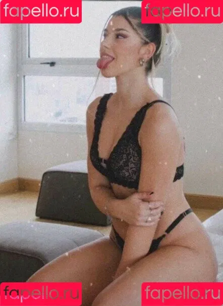 Valentina Legaria Onlyfans Photo Gallery 