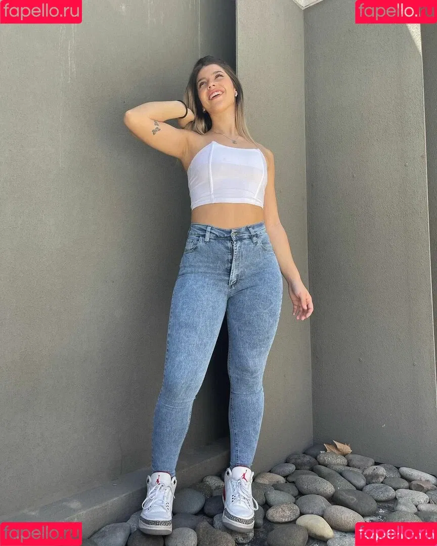 Valentina Legaria Onlyfans Photo Gallery 