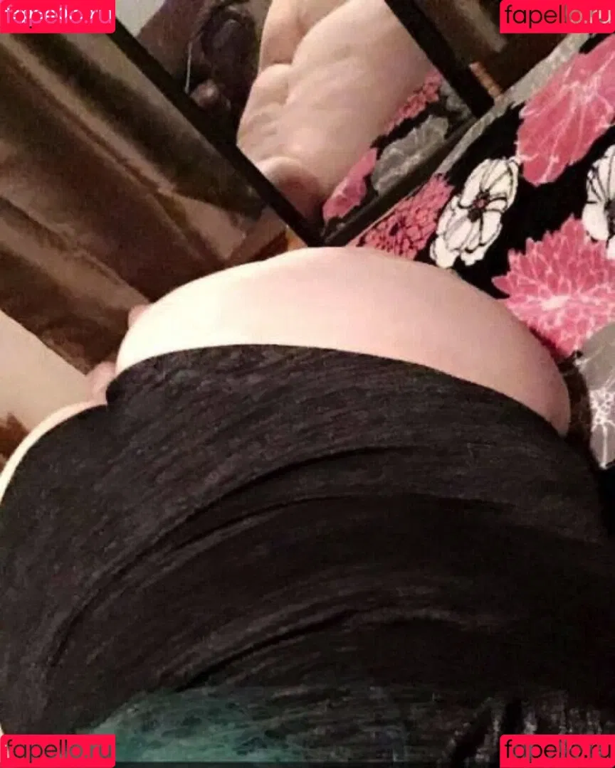 RainIsWet Onlyfans Photo Gallery 