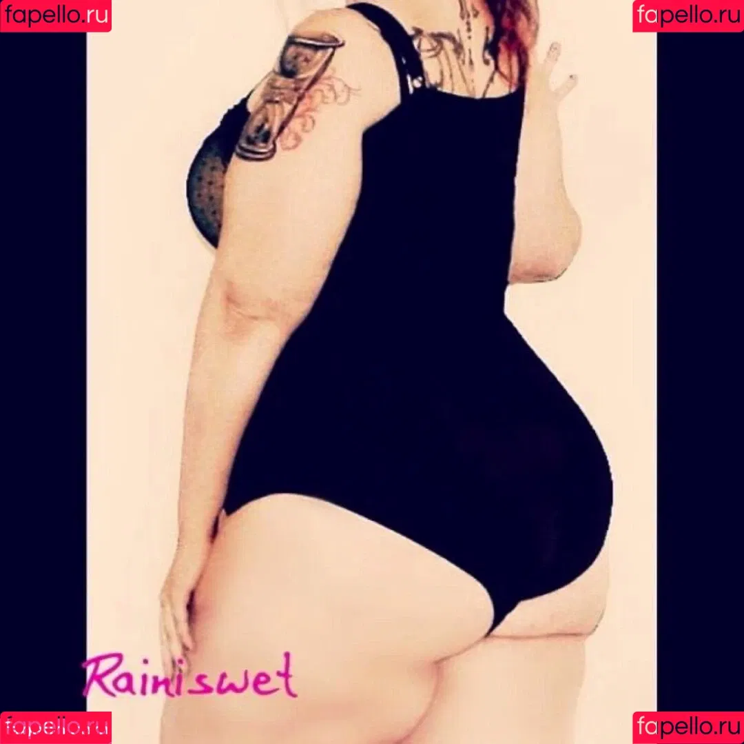 RainIsWet Onlyfans Photo Gallery 
