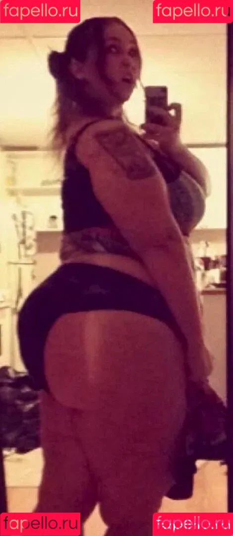 RainIsWet Onlyfans Photo Gallery 