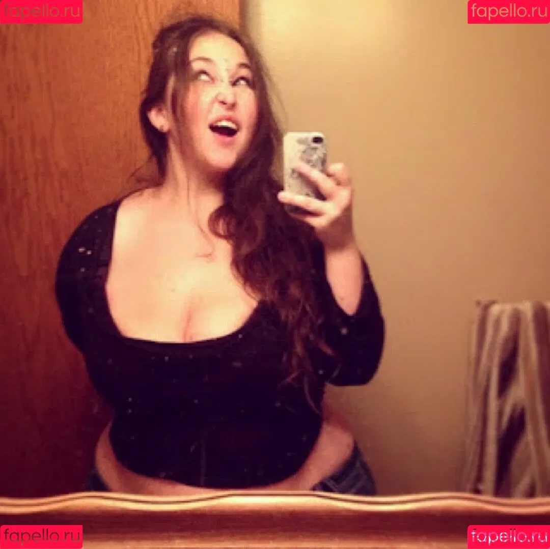 RainIsWet Onlyfans Photo Gallery 