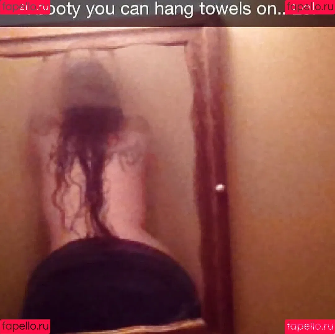 RainIsWet Onlyfans Photo Gallery 