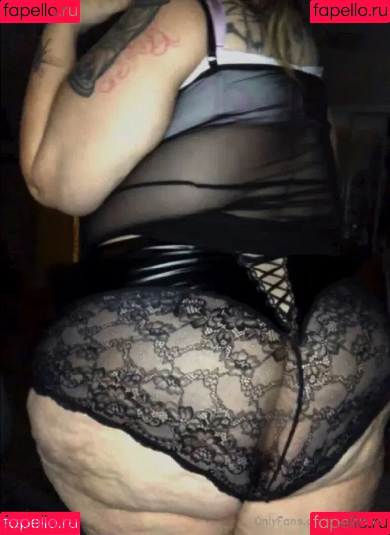 RainIsWet Onlyfans Photo Gallery 
