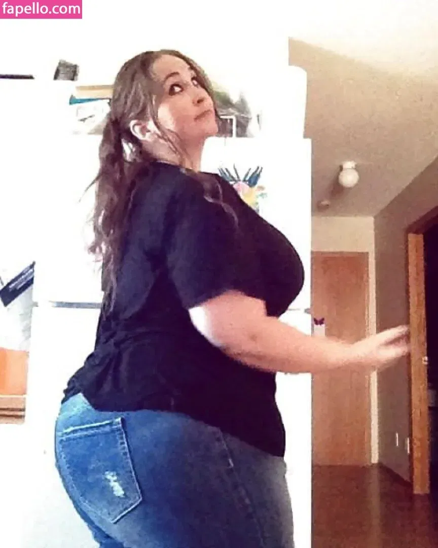 RainIsWet Onlyfans Photo Gallery 