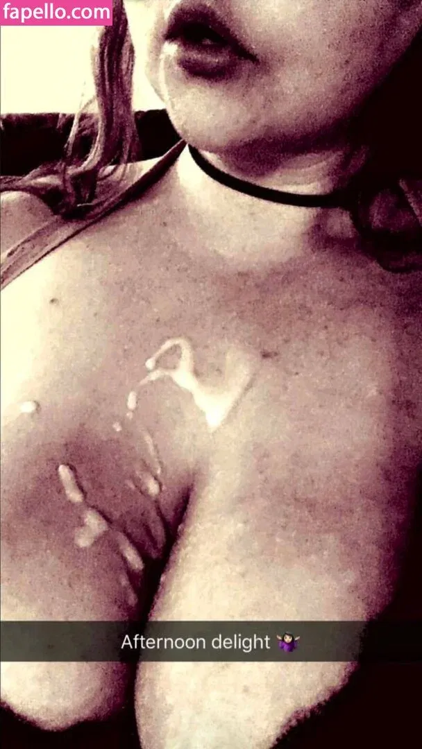 RainIsWet Onlyfans Photo Gallery 