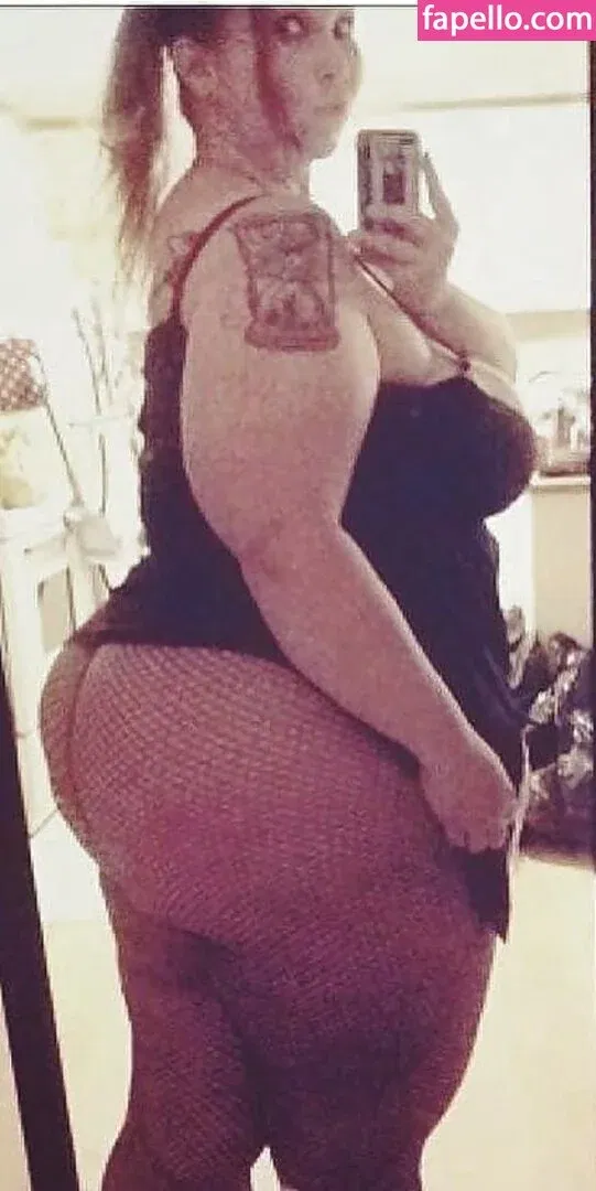 RainIsWet Onlyfans Photo Gallery 