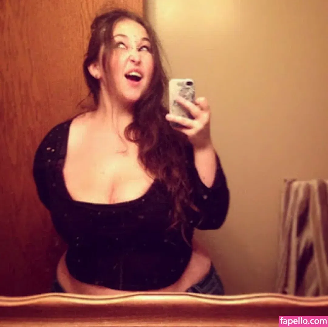 RainIsWet Onlyfans Photo Gallery 