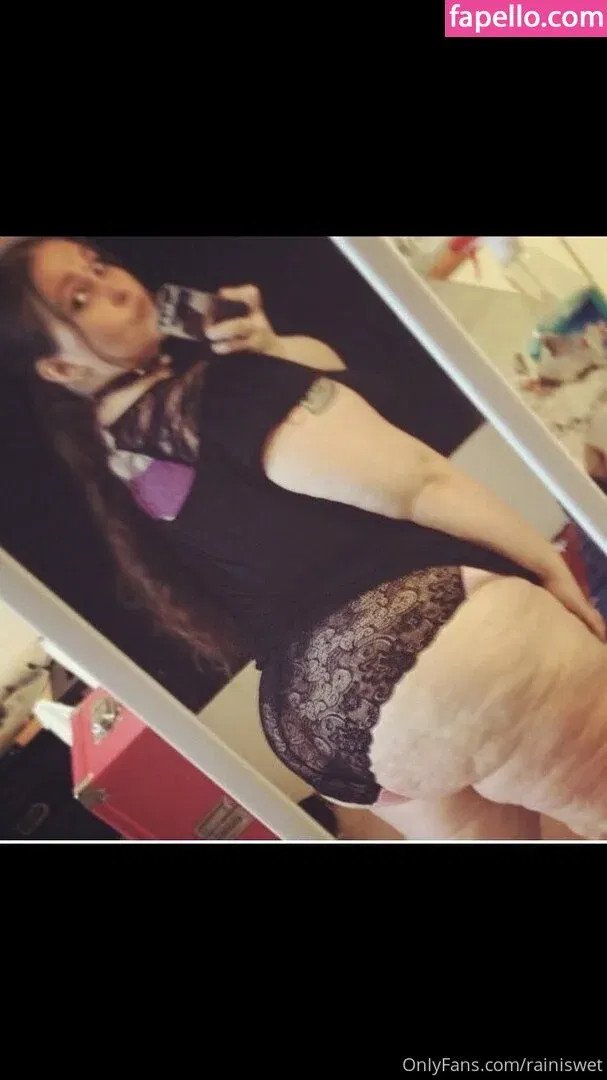 RainIsWet Onlyfans Photo Gallery 