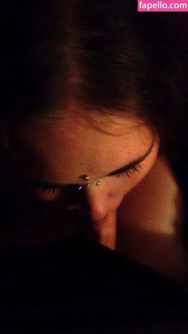 RainIsWet Onlyfans Photo Gallery 